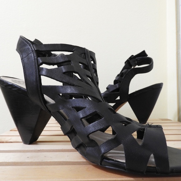 Vince Camuto Black Leather Block Heeled Sandals - Picture 3 of 4